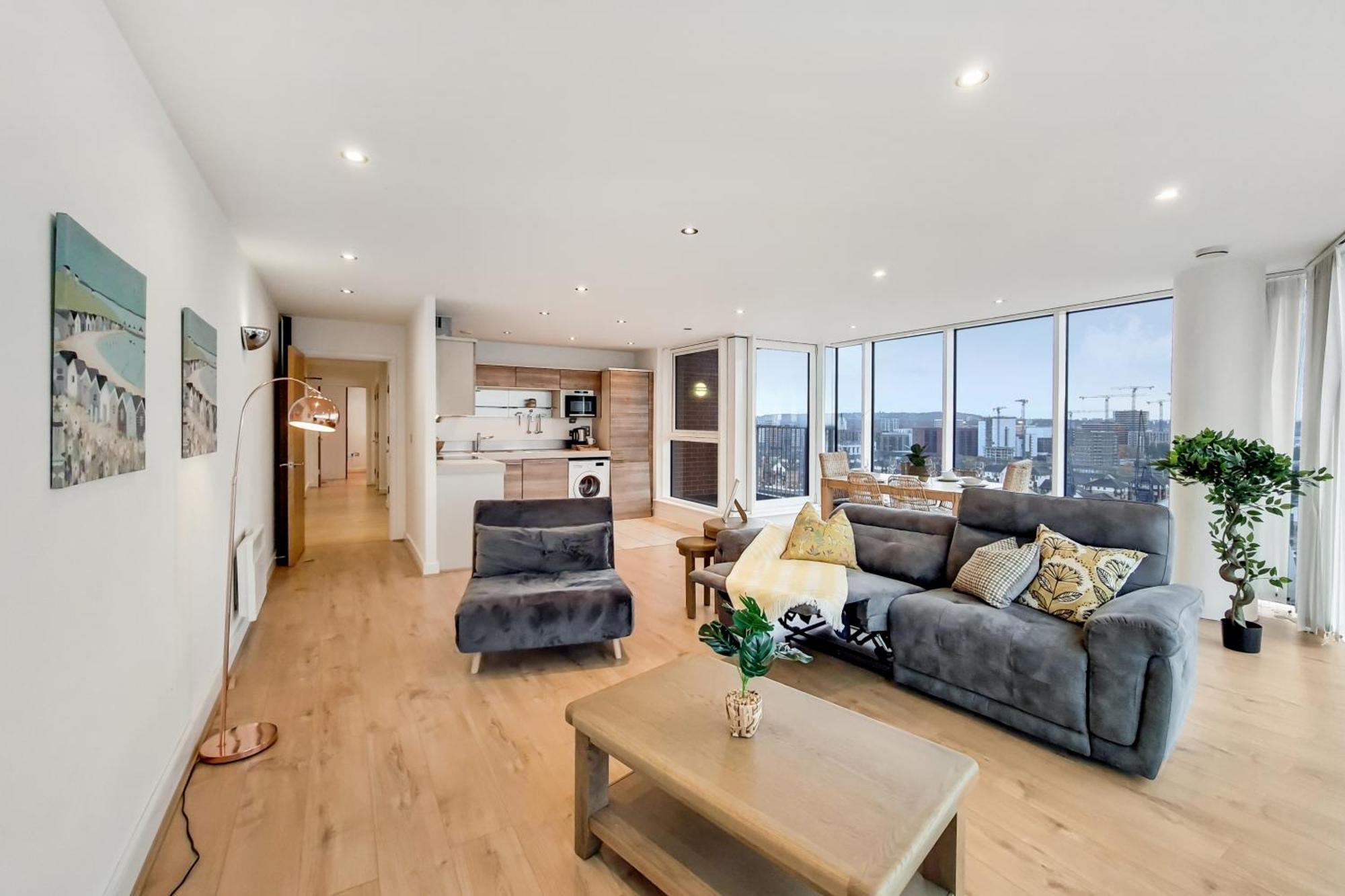 Deluxe Two Bed Apartment With River & City View Λονδίνο Εξωτερικό φωτογραφία