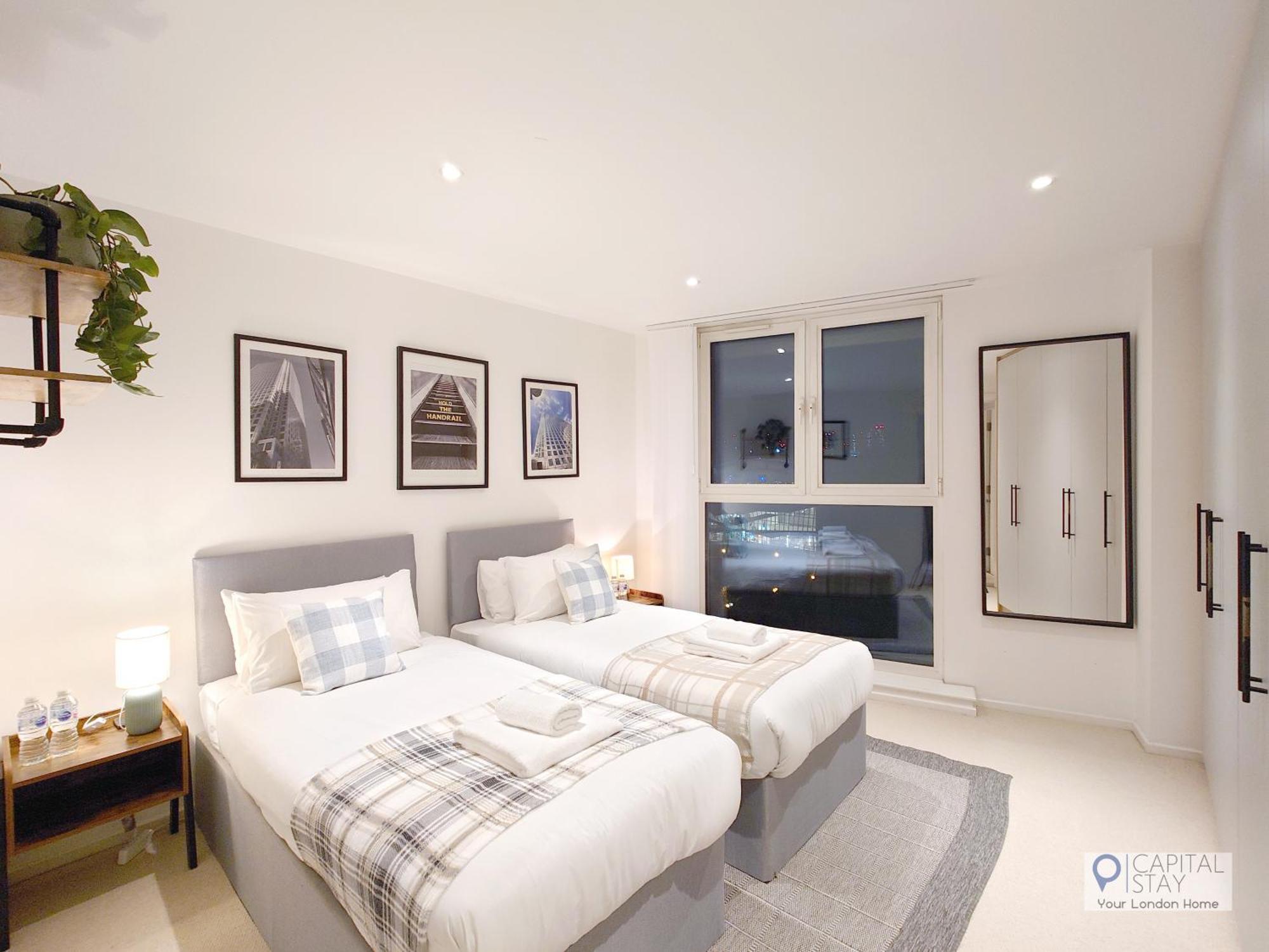 Deluxe Two Bed Apartment With River & City View Λονδίνο Εξωτερικό φωτογραφία